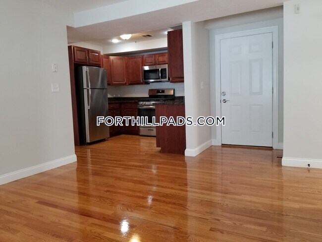 16 Notre Dame St in Boston, MA - Building Photo - Building Photo