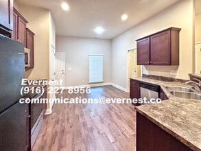 338 Ivy Hills Cir in Calera, AL - Building Photo - Building Photo