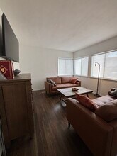 3820 Keystone Ave, Unit Keystone - Unit 1 in Culver City, CA - Foto de edificio - Building Photo