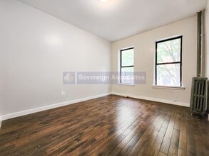 14 Thayer St in New York, NY - Building Photo - Building Photo