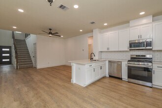 16571 Oasis Glade Dr in Richmond, TX - Building Photo - Building Photo