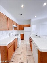 7451 Cochise Bend Ave in Las Vegas, NV - Building Photo - Building Photo