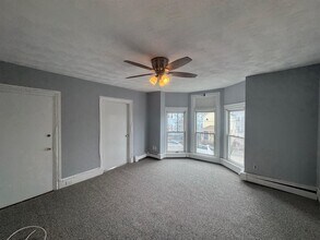 60 Prescott St, Unit 2 in Somerville, MA - Building Photo - Building Photo