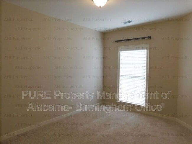 4675 Cotswold Ln in Birmingham, AL - Building Photo - Building Photo