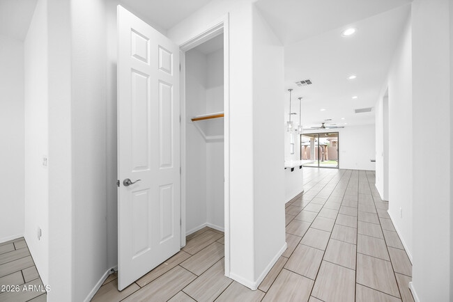 10829 W Hadley St in Avondale, AZ - Building Photo - Building Photo