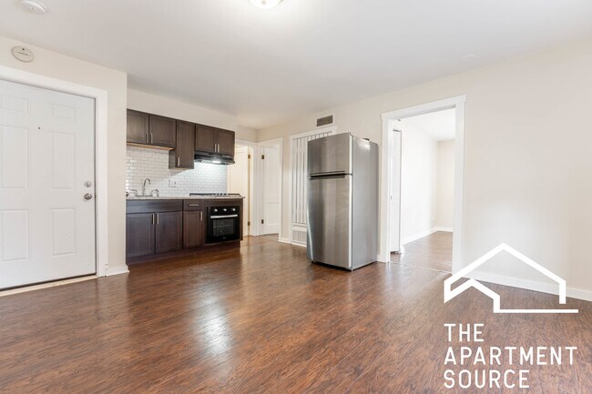 1503 W Fullerton Ave, Unit 2f