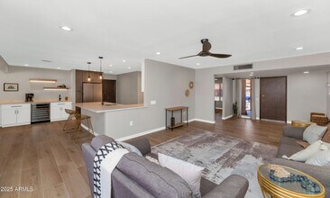 17227 N Country Club Dr in Sun City, AZ - Building Photo - Building Photo