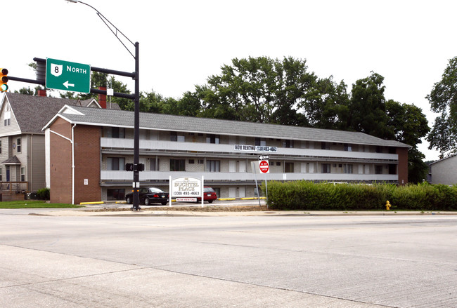 Buchtel Ave in Akron, OH - Building Photo - Building Photo