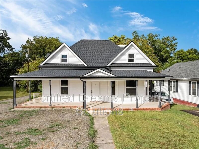 608 Montgomery St in Reidsville, NC - Building Photo