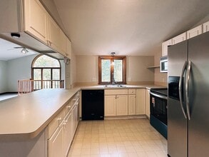 44 Elm St, Unit 3 in Scituate, MA - Building Photo - Building Photo