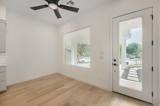 3204 Overcup Oak Dr in Austin, TX - Building Photo - Building Photo