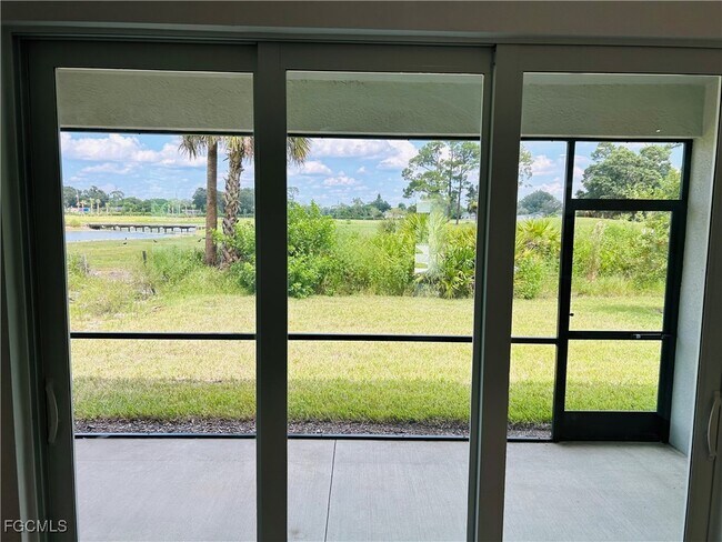 9156 Leatherwood Loop in Lehigh Acres, FL - Building Photo - Building Photo
