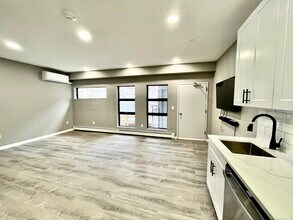 37 Center St in New Haven, CT - Building Photo - Building Photo