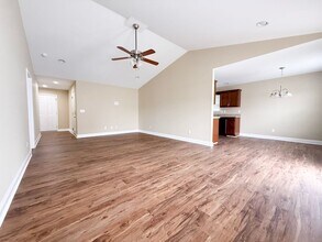 2028 Reserve Dr in Cookeville, TN - Building Photo - Building Photo