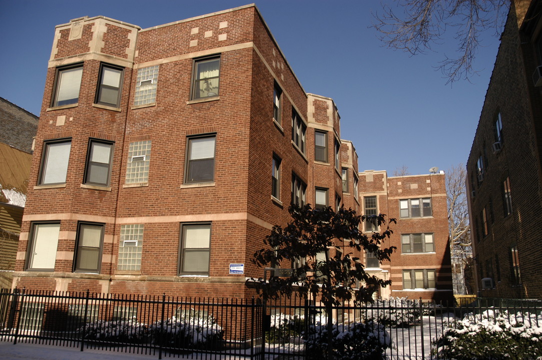 1456-1458 W Winnemac Ave in Chicago, IL - Building Photo