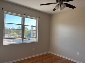 580 Amherst St in Buffalo, NY - Building Photo - Building Photo