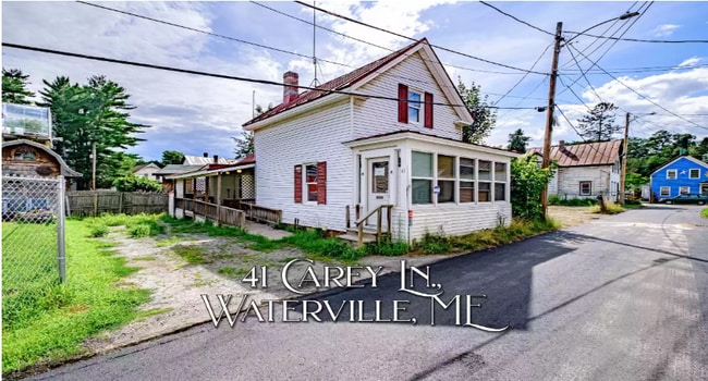 property at 41 Carey Ln