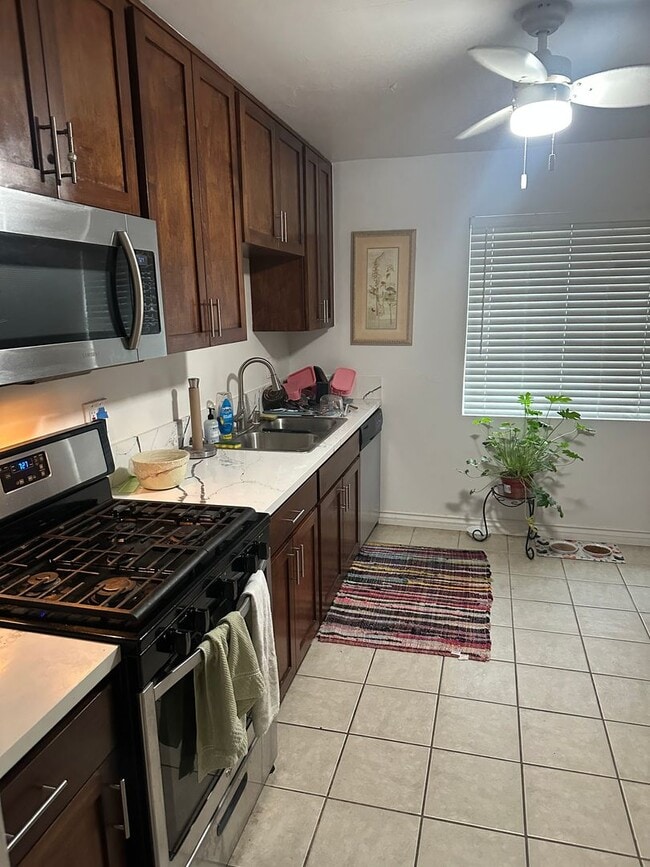 3970-3976.5-39765 Mississippi St in San Diego, CA - Foto de edificio - Building Photo