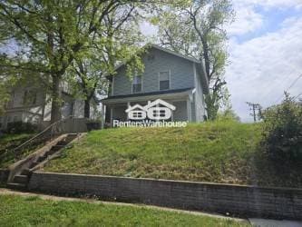 property at 901 41st St