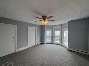 60 Prescott St, Unit 2 in Somerville, MA - Building Photo - Building Photo