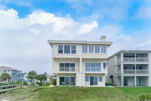 1626 Strand St in Neptune Beach, FL - Building Photo