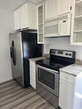 780 8th Ave S in Jacksonville Beach, FL - Building Photo - Building Photo