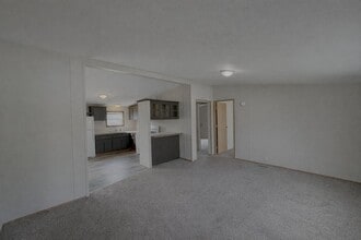 247 Laurel Leah in Oxford, MI - Building Photo - Building Photo