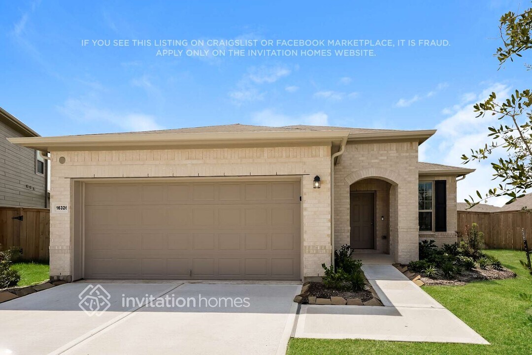 16326 Vivid Creek Ct in Conroe, TX - Foto de edificio