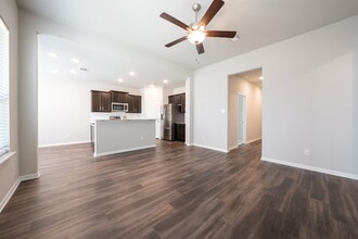 720 Friars Lndg Dr in Temple, TX - Building Photo - Building Photo