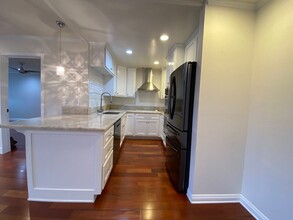 222 S Central Ave in Los Angeles, CA - Building Photo - Building Photo