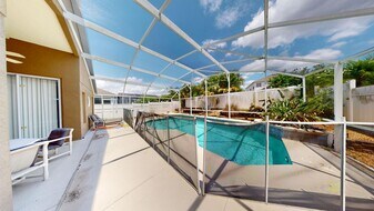 257 Bonville Dr in Davenport, FL - Building Photo