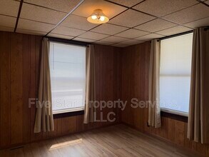 1104 S 11th St in Springfield, IL - Building Photo - Building Photo