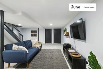 Cute Private ROOM in Flatbush, Unit 2 in Brooklyn, NY - Building Photo - Building Photo