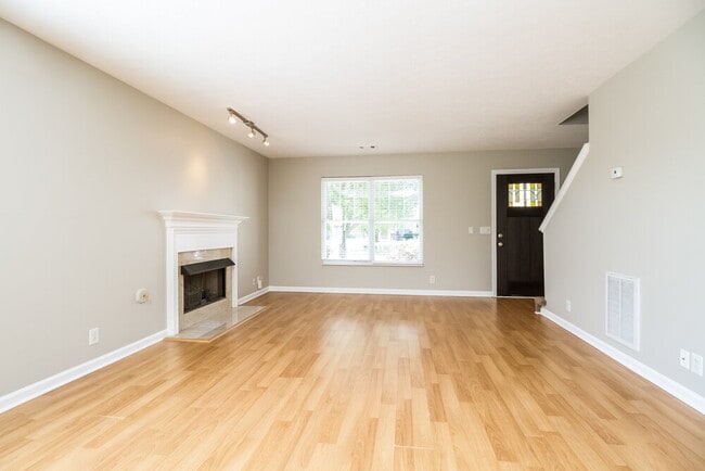 2300 Crescent Valley Pl in Nashville, TN - Building Photo - Building Photo