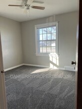 4621 S Detroit Ave in Toledo, OH - Building Photo - Building Photo