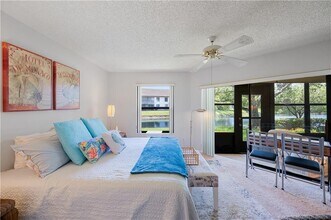 3450 SE Martinique Trce in Stuart, FL - Foto de edificio - Building Photo