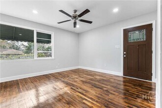 2102 Auburn St in Savannah, GA - Building Photo - Building Photo