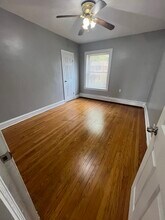 909 E 85th St in Chicago, IL - Building Photo - Building Photo