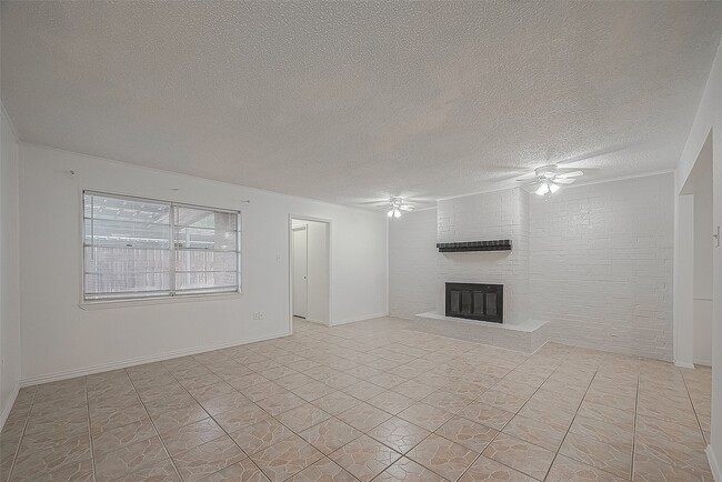 1312 Ward Rd in Baytown, TX - Building Photo - Building Photo