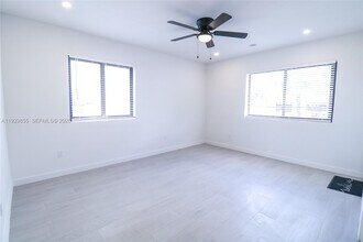 221 SW 11th Ave in Miami, FL - Building Photo - Building Photo