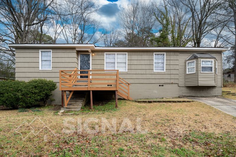 1329 5th Pl NW in Center Point, AL - Building Photo