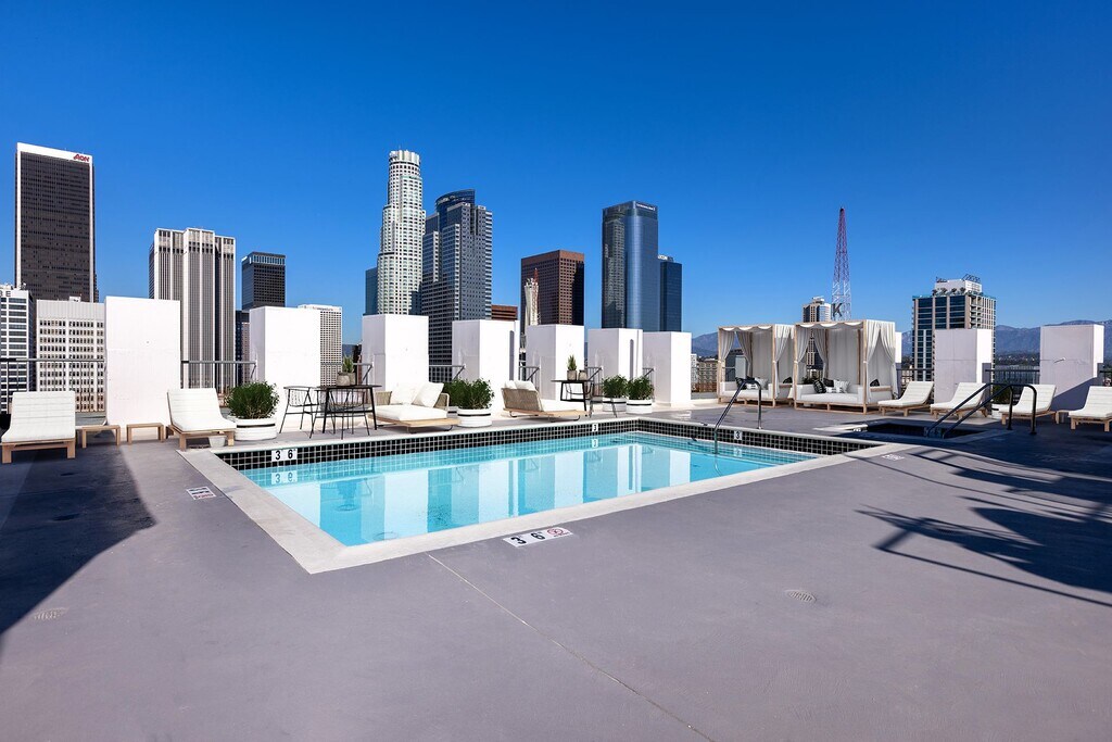 Thurman Lofts Apartments in Los Angeles, CA