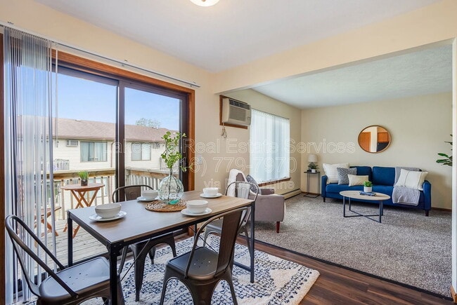 2880 Locke Ave SW in Grandville, MI - Building Photo - Building Photo