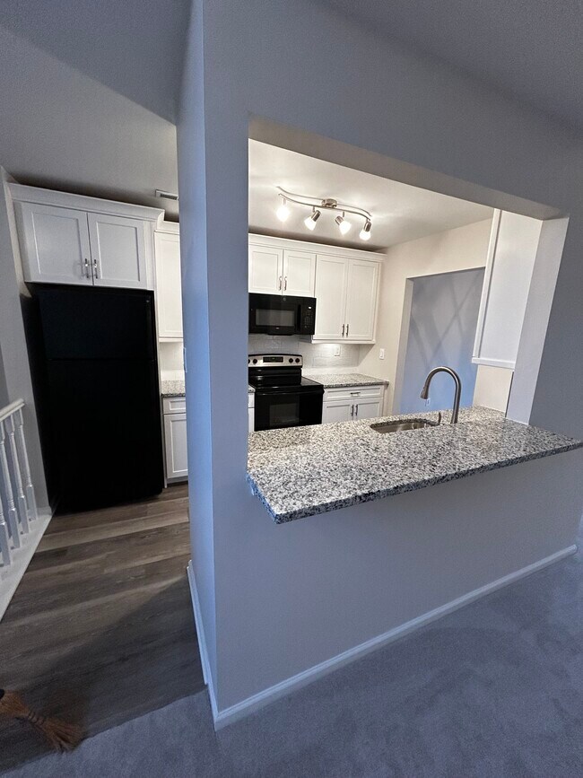 93 Portsmouth Ct Rentals in Holland, PA