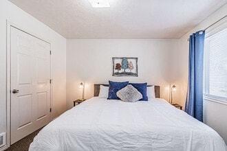 640 Old Hwy 30 W in Inkom, ID - Building Photo - Building Photo