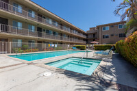 Lankershim Apartments - 6