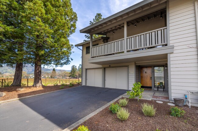 6930 Yount St in Yountville, CA - Building Photo - Building Photo