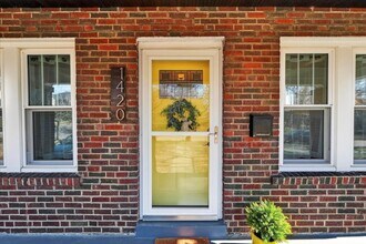 1420 Bredell Ave in Richmond Heights, MO - Building Photo - Building Photo