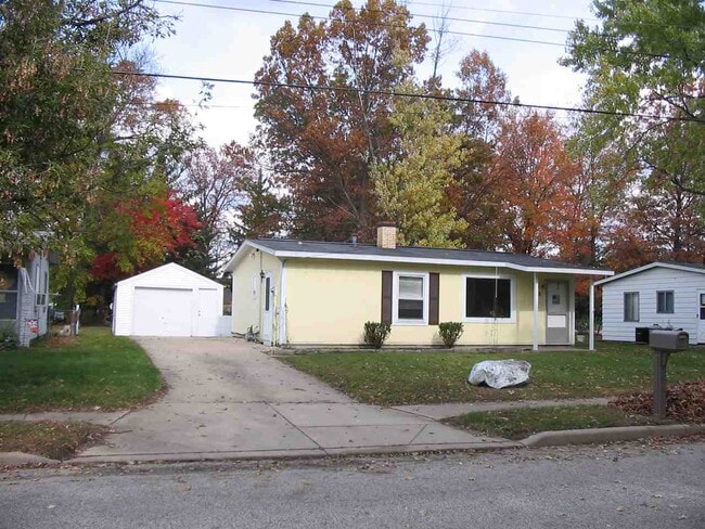 property at 416 Imus Dr