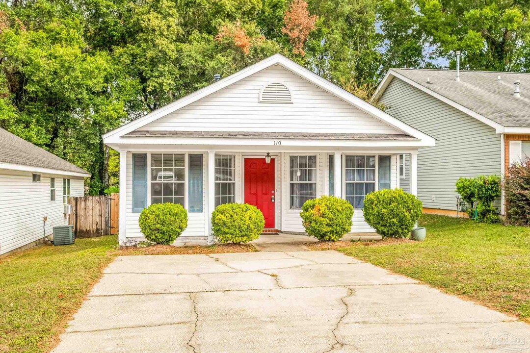 110 Wildflower Ln in Pensacola, FL - Building Photo